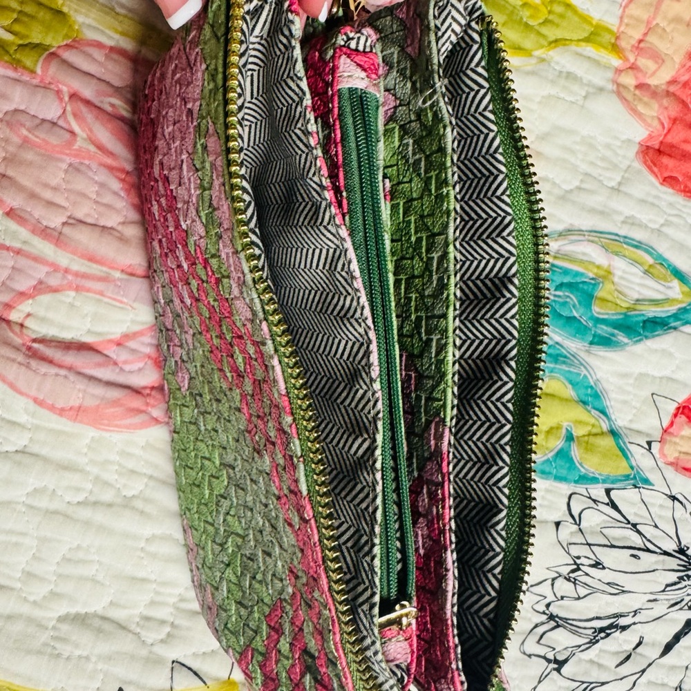 Colorful Woven Women's Bag - Picture 4 of 6
